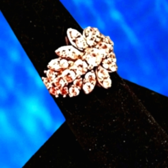 Bella Luce White Diamond Simulant 18k Yellow Gold Over Sterling Silver Sz 6 Nw - Picture 4 of 6